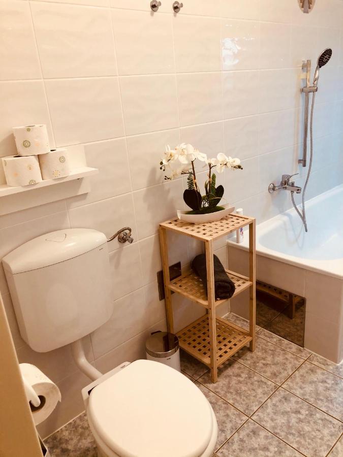Weinberg Apartment 루트스카치 외부 사진